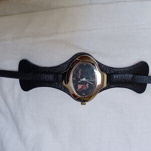 Redtango cat watch pink cat silver metal black leatherette band